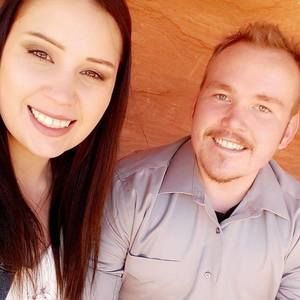 Meet your Posher, Devin